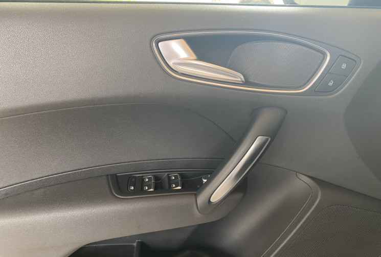 AUDI A1 SPORTBACK  1.4 TDI 90 ch / CT OK/ ENTRETIEN OK / TRES BON ETAT 