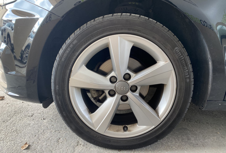 AUDI A1 SPORTBACK  1.4 TDI 90 ch / CT OK/ ENTRETIEN OK / TRES BON ETAT 