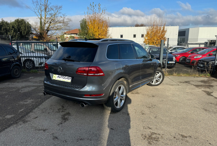 Volkswagen Touareg 3.0 / V6 / TDI / 245 CH / RLINE 