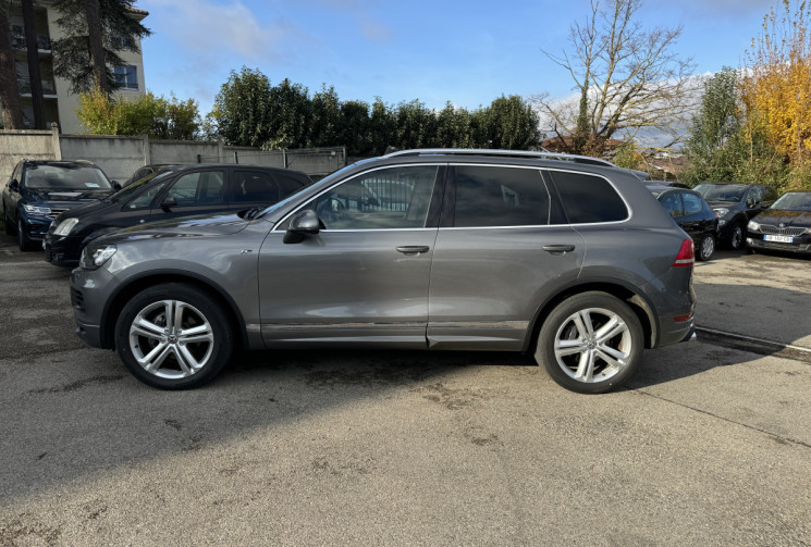 Volkswagen Touareg 3.0 / V6 / TDI / 245 CH / RLINE 