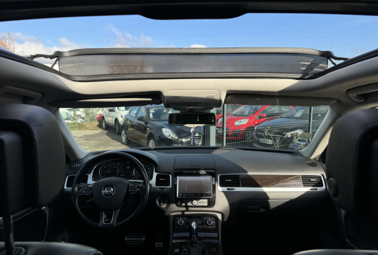 Volkswagen Touareg 3.0 / V6 / TDI / 245 CH / RLINE 