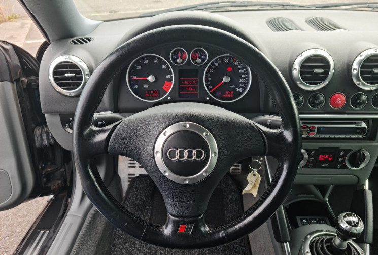 Audi TT 1.8 TURBO 180 CH