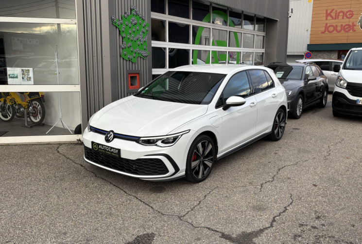 Volkswagen Golf VIII GTE 1.4 eHybrid 245 DSG6