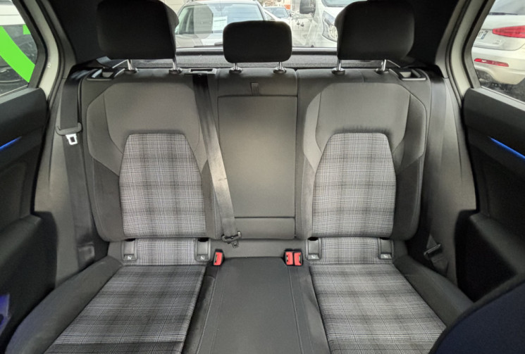 Volkswagen Golf VIII GTE 1.4 eHybrid 245 DSG6