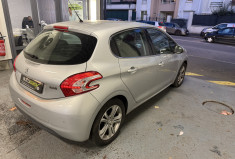 PEUGEOT 208 1.2 68 allure 