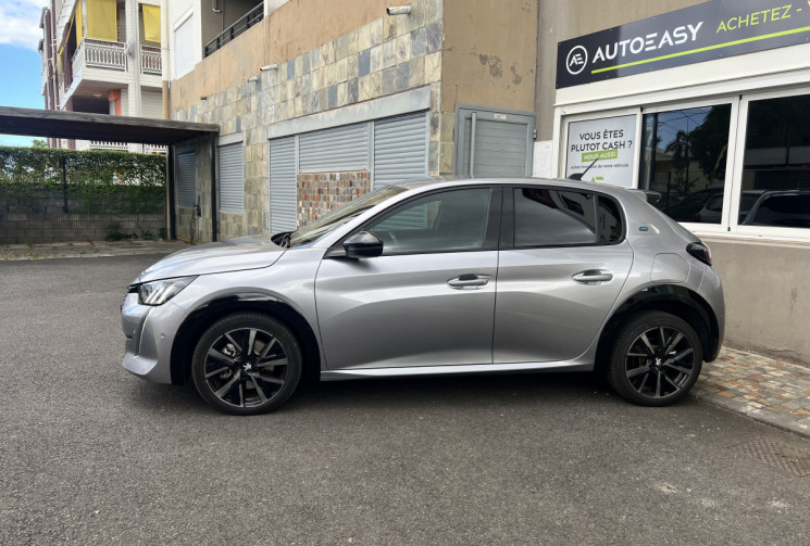Peugeot 208  II (P21) e-208 100kW 136 cv GT