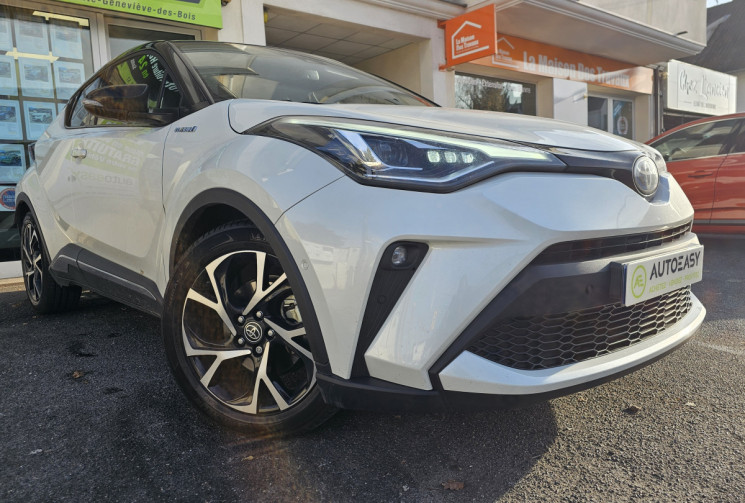 TOYOTA C-HR Phase II 2.0 litres 184h Collection 2WD E-CVT MY22 Cuir Alcantara suivi Toyota