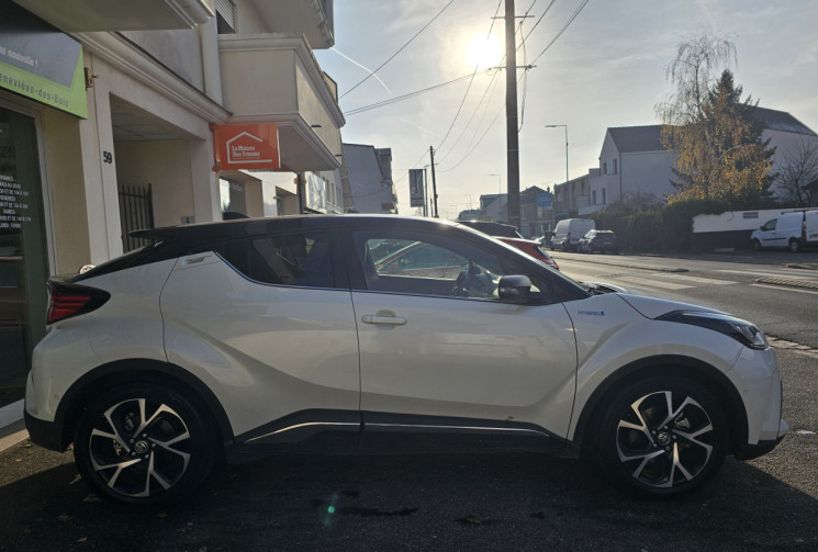 TOYOTA C-HR Phase II 2.0 litres 184h Collection 2WD E-CVT MY22 Cuir Alcantara suivi Toyota