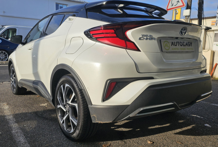 TOYOTA C-HR Phase II 2.0 litres 184h Collection 2WD E-CVT MY22 Cuir Alcantara suivi Toyota