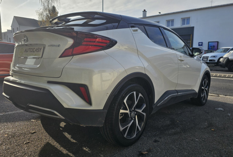 TOYOTA C-HR Phase II 2.0 litres 184h Collection 2WD E-CVT MY22 Cuir Alcantara suivi Toyota