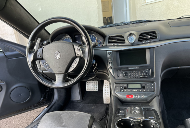 MASERATI GRANTURISMO S 4.7 Coupé 32V 440 CH BOITE F1