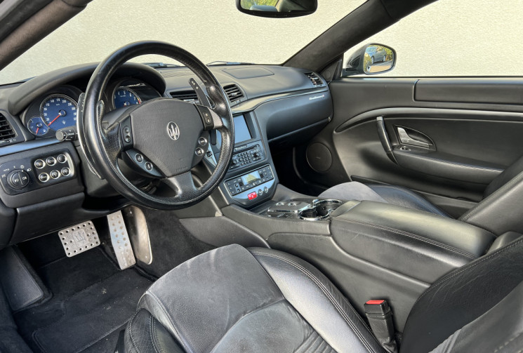 MASERATI GRANTURISMO S 4.7 Coupé 32V 440 CH BOITE F1