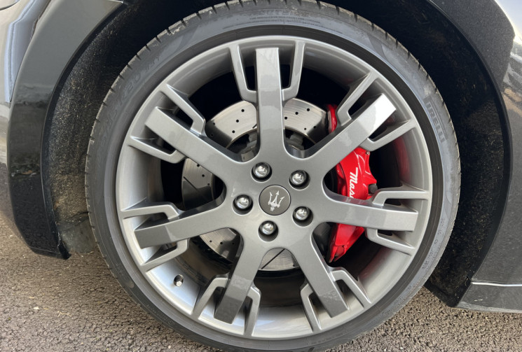 MASERATI GRANTURISMO S 4.7 Coupé 32V 440 CH BOITE F1