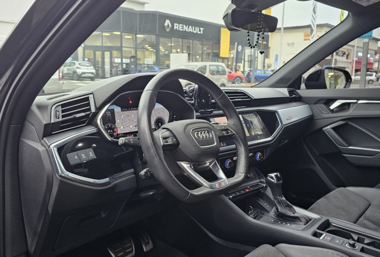 Audi Q3 35 TDI 150 ch S line quattro S tronic 7 Toit Ouvrant  Suivi audi