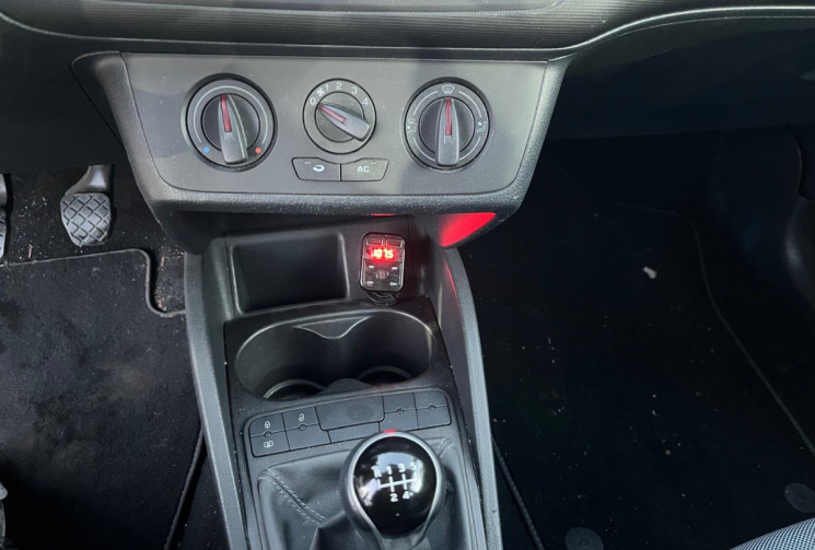 SEAT Ibiza IV 1.2 TSI 85 Ch I-Tech