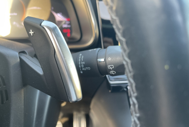 DS DS 7 CROSSBACK E-TENSE HYBRID 300 Rivoli 4x4 * LED vision * Toit ouvrant * Sièges élec chauffants