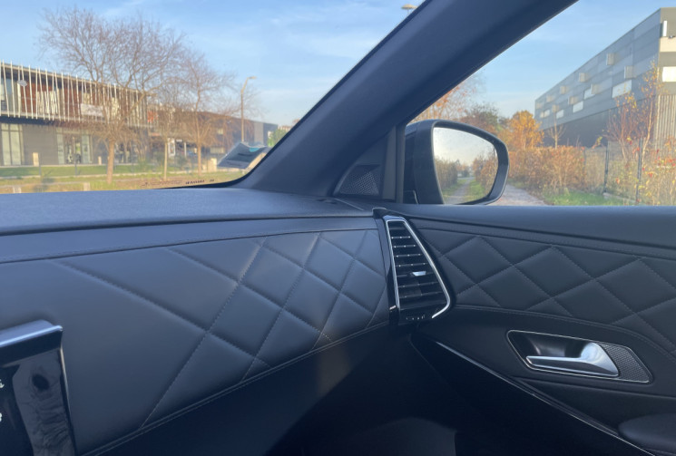 DS DS 7 CROSSBACK E-TENSE HYBRID 300 Rivoli 4x4 * LED vision * Toit ouvrant * Sièges élec chauffants
