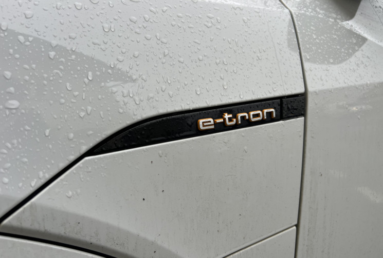 Audi E-TRON 50 QUATTRO BLACK EDITION S-LINE 313 Ch