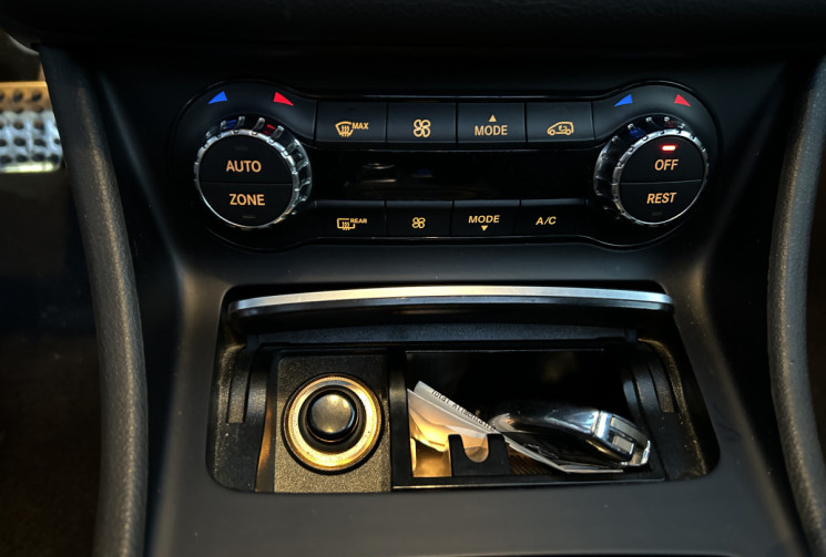 MERCEDES CLA SHOOTING BRAKE 1.6 200 Fascination Pack AMG 156 Ch * TOIT OUVRANT * GPS * SIEGES ELEC