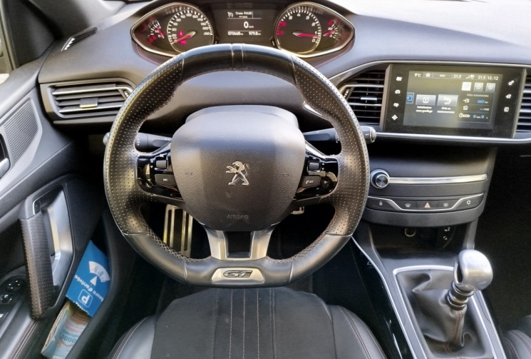PEUGEOT 308 GT 1.6 THP 16V 205 ch / TOIT PANORAMIQUE