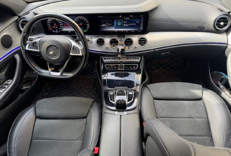 Mercedes CLASSE E  350e AMG 2.0 i 16V 286 Plug in hybrid 9G-TRONIC 211 cv origine France / CARPLAY 