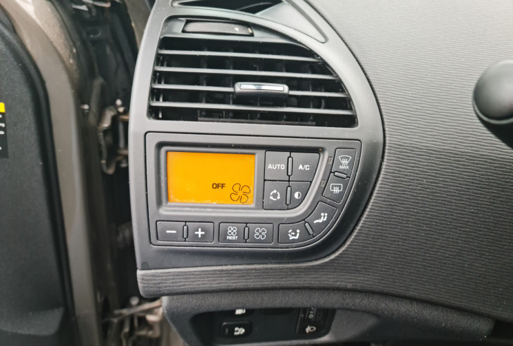 Citroën Grand C4 Picasso 2.0 HDI 150 CH