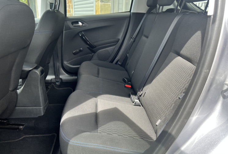 Peugeot 208  I Phase 2 1.2 VTi 82 cv ALLURE