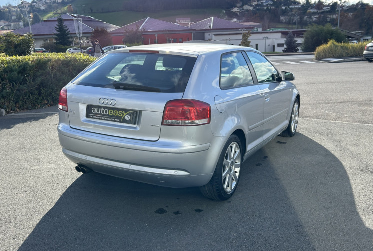 AUDI A3 3.2 V6 250ch Ambition Luxe Quattro DSG6 3p