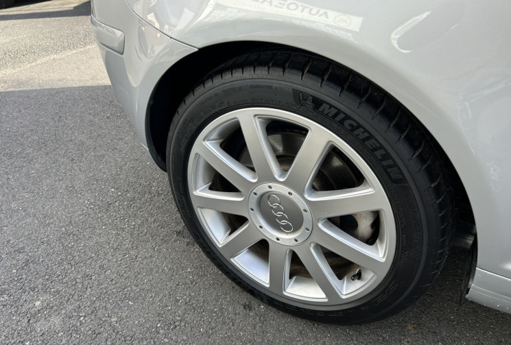AUDI A3 3.2 V6 250ch Ambition Luxe Quattro DSG6 3p