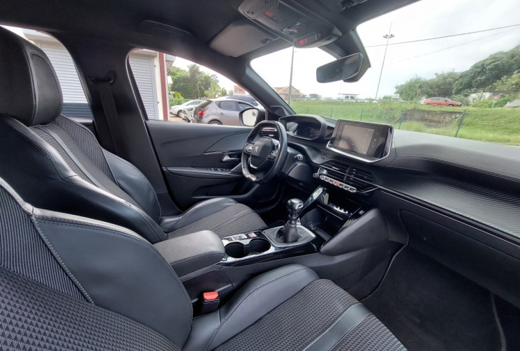 Peugeot 208 1.5 BlueHDi 100 cv S&S GT Line // Faible kilométrage  // Première main