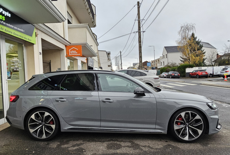 Audi RS4 Avant Quattro 2.9 TFSI V6 24V Tiptronic 8 450 cv Boîte auto