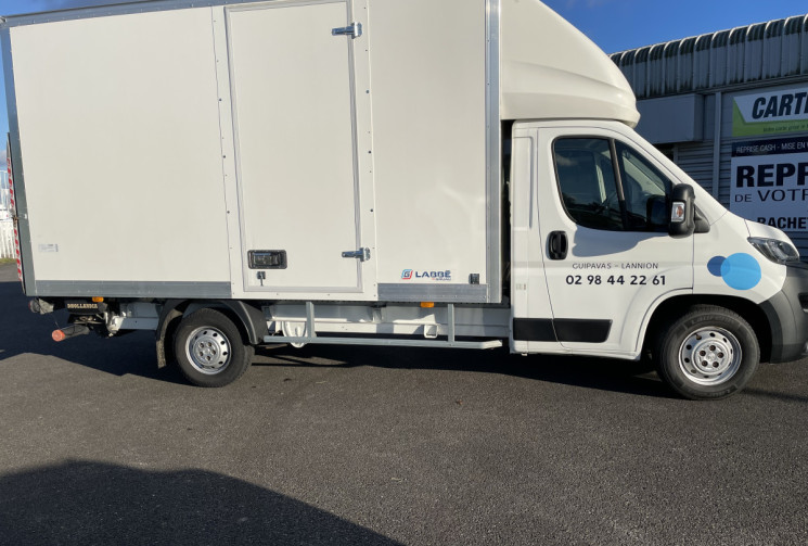 PEUGEOT BOXER 2.0 Blue HDi  163 CV  CAISSE NEUVE