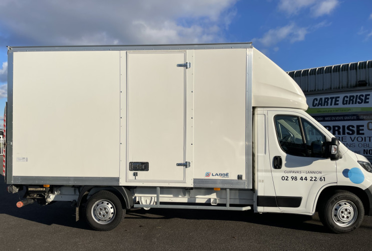 PEUGEOT BOXER 2.0 Blue HDi  163 CV  CAISSE NEUVE