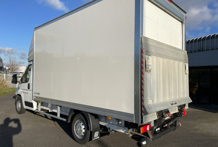 PEUGEOT BOXER 2.0 Blue HDi  163 CV  CAISSE NEUVE