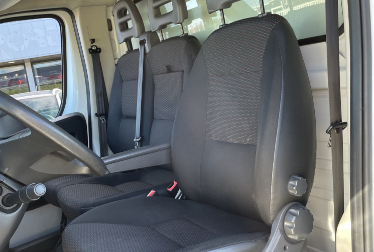 PEUGEOT BOXER 2.0 Blue HDi  163 CV  CAISSE NEUVE