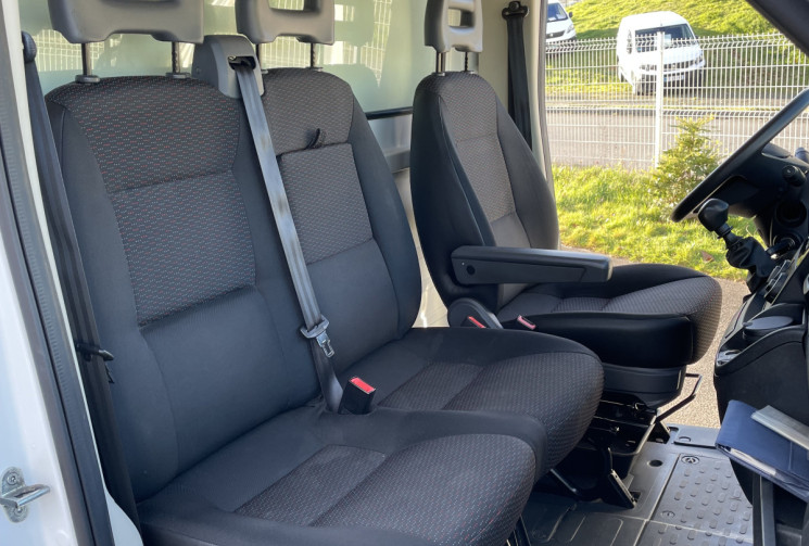 PEUGEOT BOXER 2.0 Blue HDi  163 CV  CAISSE NEUVE