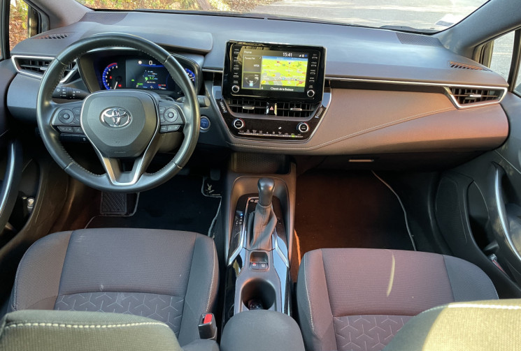 TOYOTA COROLLA 2.0 VVT-i 180 cv hybrid hybride / suivi complet Toyota / Garantie constructeur 