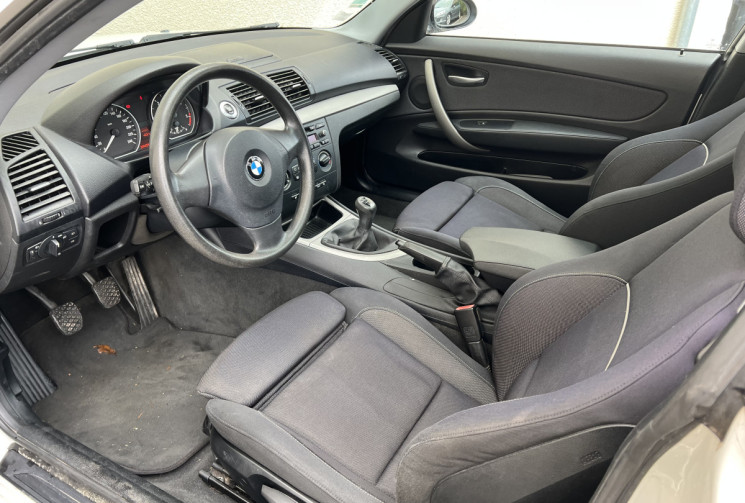 BMW Série 1 (E81) 118d 2.0 d 143 Ch