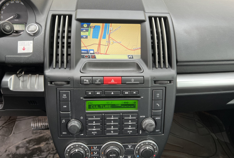 LAND-ROVER FREELANDER II 2.2L TD4 4x4 160cv Boîte auto