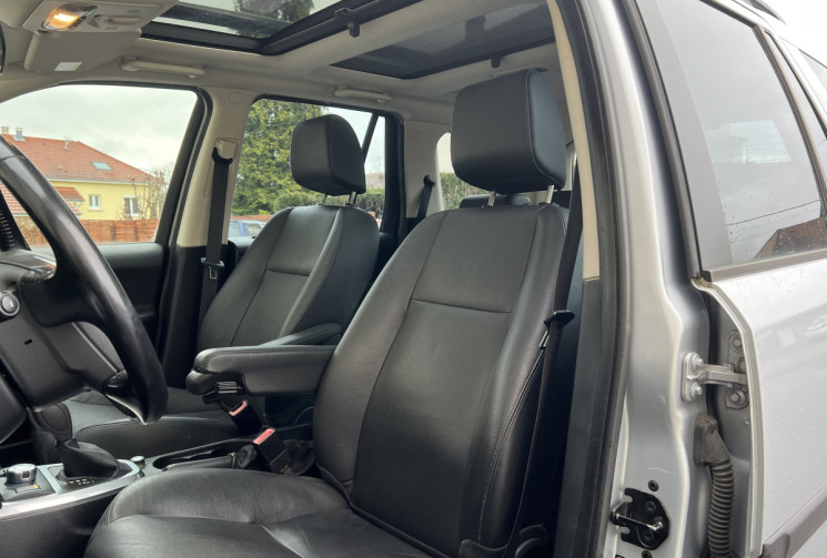 LAND-ROVER FREELANDER II 2.2L TD4 4x4 160cv Boîte auto
