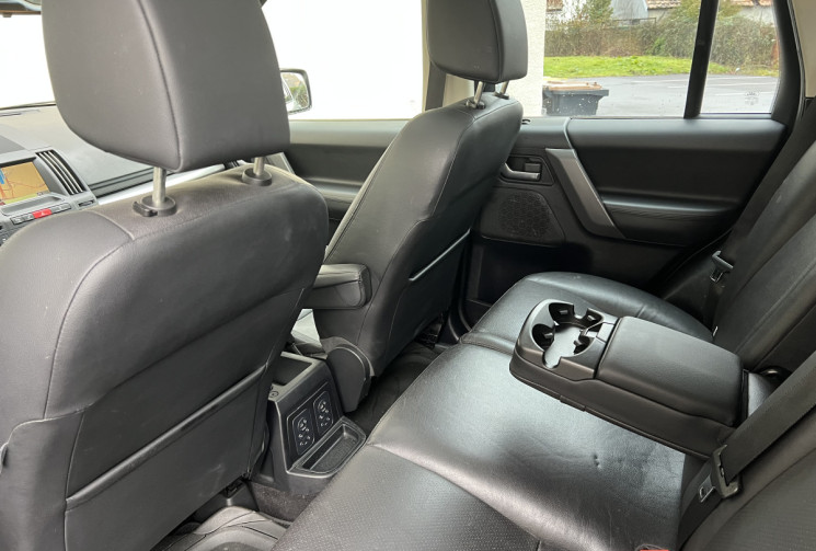LAND-ROVER FREELANDER II 2.2L TD4 4x4 160cv Boîte auto
