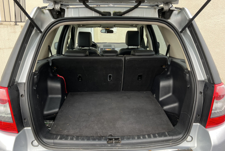 LAND-ROVER FREELANDER II 2.2L TD4 4x4 160cv Boîte auto