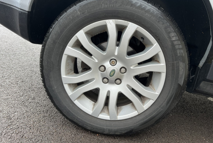 LAND-ROVER FREELANDER II 2.2L TD4 4x4 160cv Boîte auto