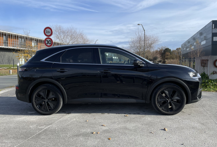 DS DS 7 CROSSBACK E-TENSE HYBRID 300 Rivoli 4x4 * LED vision * Toit ouvrant * Sièges élec chauffants