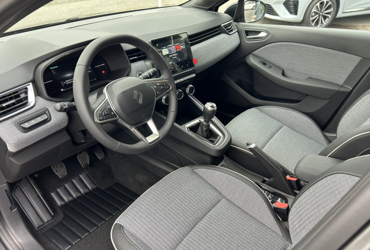 Renault CLIO V TCE 90 TECHNO