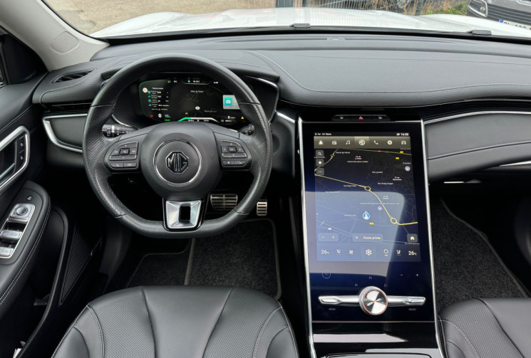 MG MARVEL R EV / 180 CH / LUXURY / 70KWH