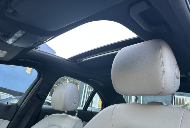 Mercedes CLASSE C 43 IV AMG 4Matic 367 Ch 9G-Tronic * INTERIEUR BLANC * SON FOCAL * TOIT OUVRANT