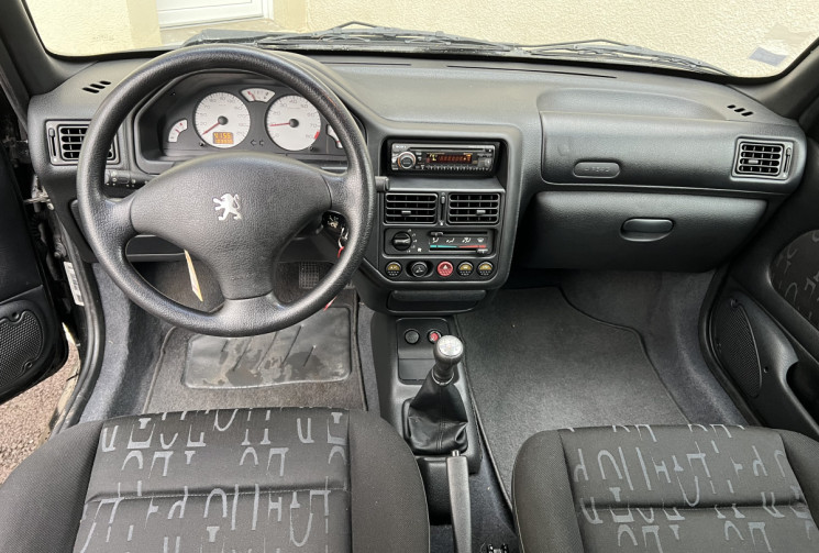 PEUGEOT 106 1.6 GTI 16V 120 CV