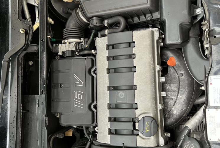 PEUGEOT 106 1.6 GTI 16V 120 CV