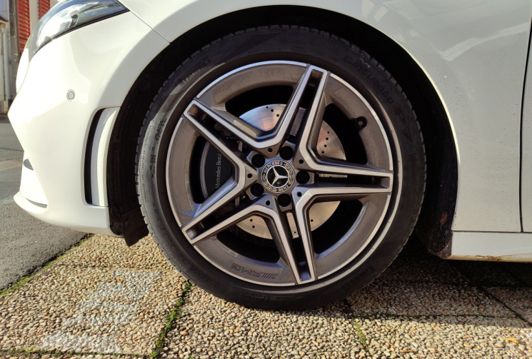 Mercedes Classe A 220d 190 Ch AMG Line / SUIVI MERCEDES